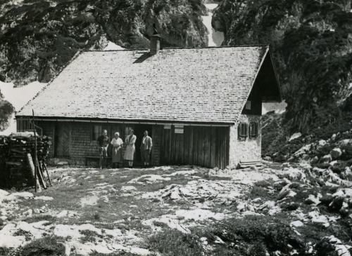 Abtenau 1937, Laufener Hütte